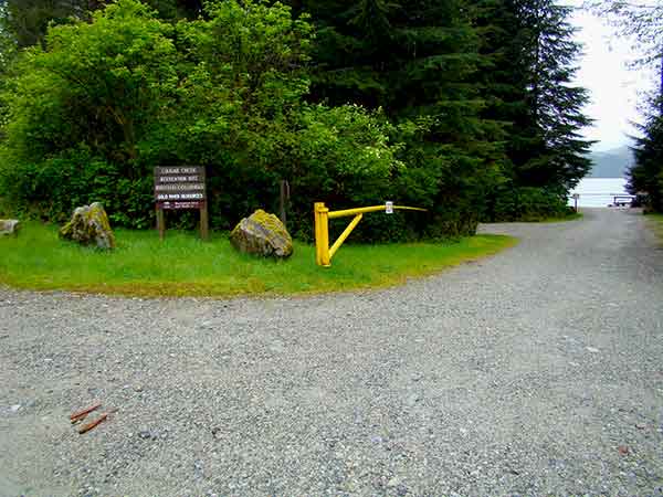Photo of the sign and gate for the entrance to Cougar Creek