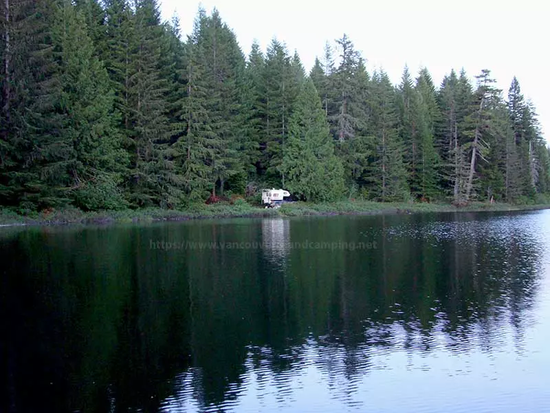 photo of the northern campsite on Gosling Lake from my boat