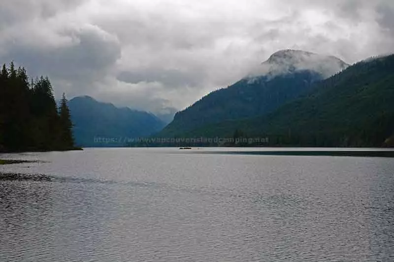 photo of Woss Lake looking southward from the campground